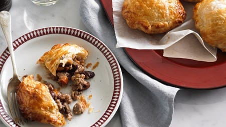 lamb mushroom cranberry pie
